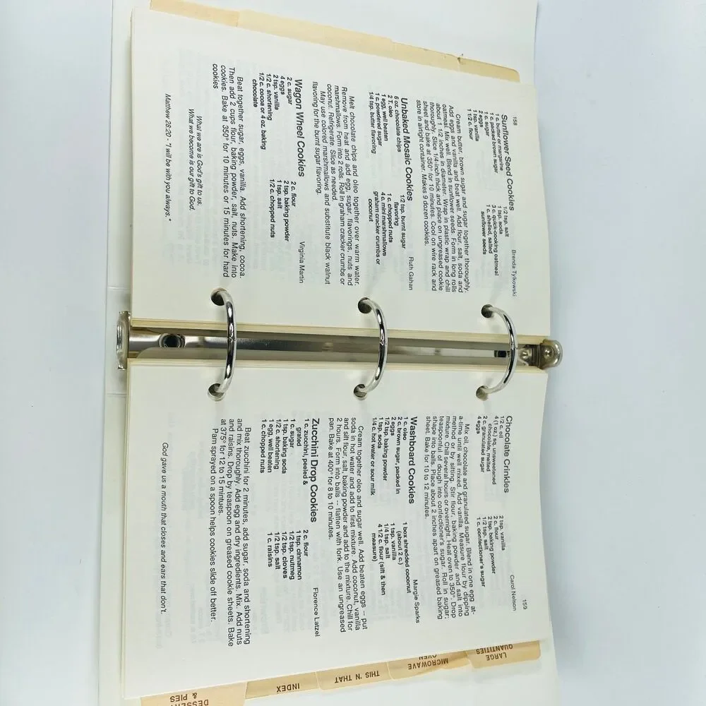 Holy Ghost Cookbook Omaha Ralston NE 1988 Vintage Loose-Leaf Ring Binder